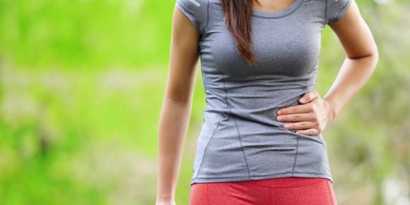 Боль в правом боку: причины