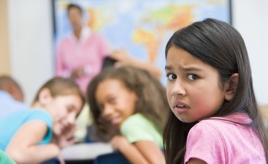 Частая смена школ вызывает симптомы психоза