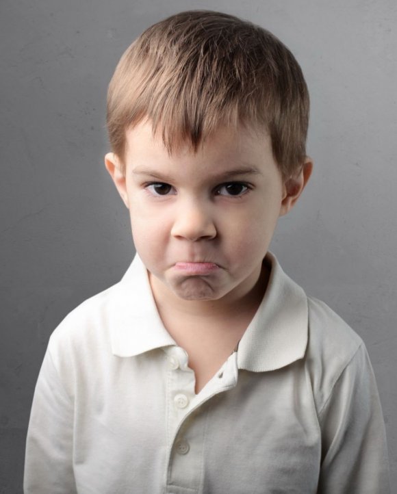 Ребенок плохо говорит: как проявляются нарушения речи и как решать проблему