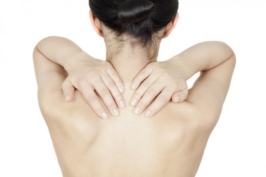 Поворот не туда: почему возникают боли в шее и как с ними бороться