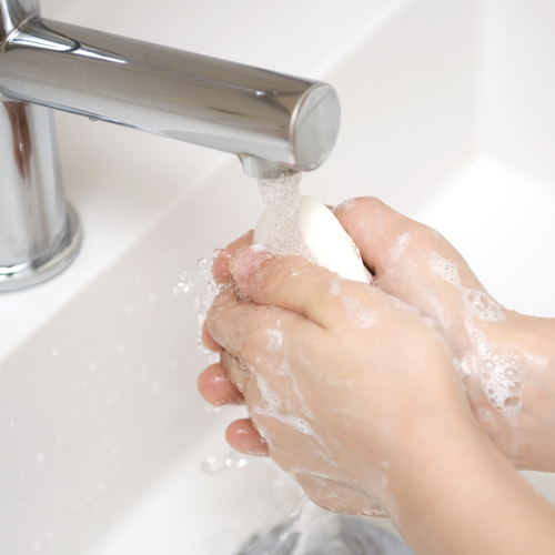 Конъюктивит: Причины, симптомы и лечение