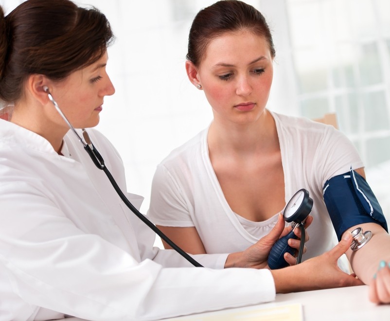 Тошнота, головокружение, слабость: причины и лечение этих симптомов