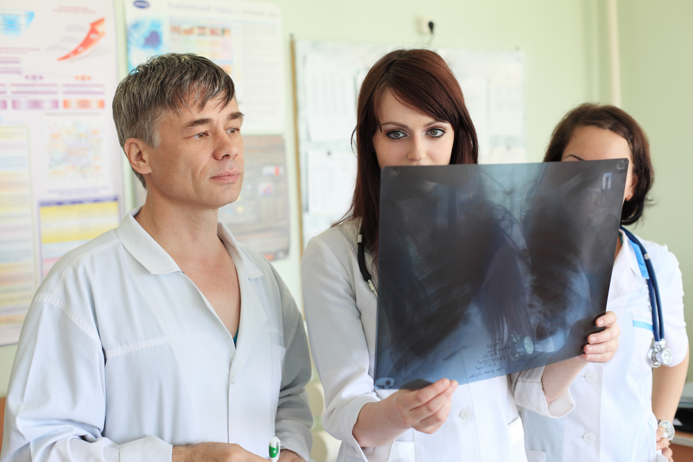 Боли в грудной клетке (боли в груди)