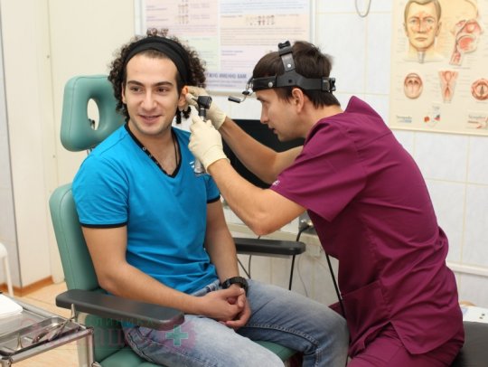 ТОП-10 болезней, которые сопровождаются шумом в ушах